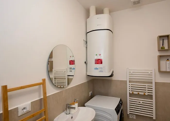 San Pier Tommaso Living *